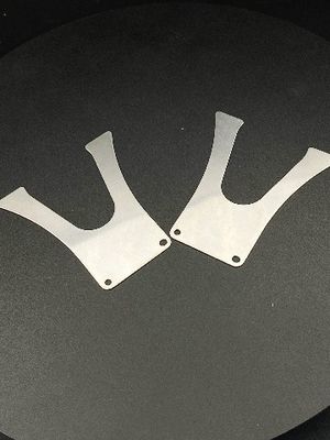 Memproses layanan suku cadang stamping stainless steel yang disesuaikan Pelat katup