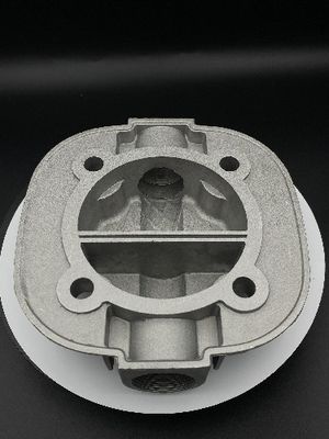 Cetakan Injeksi Stainless Steel Logam Disesuaikan Permukaan Halus / Kasar