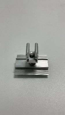 Pemasangan suku cadang mesin CNC untuk komponen stamping pabrik